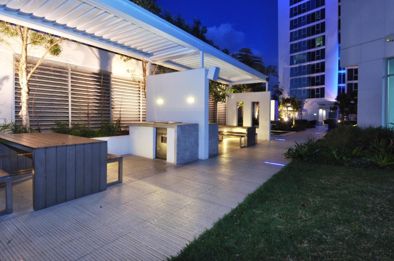 Orchid Residences - Hr Surfers Paradise Gold Coast Extérieur photo